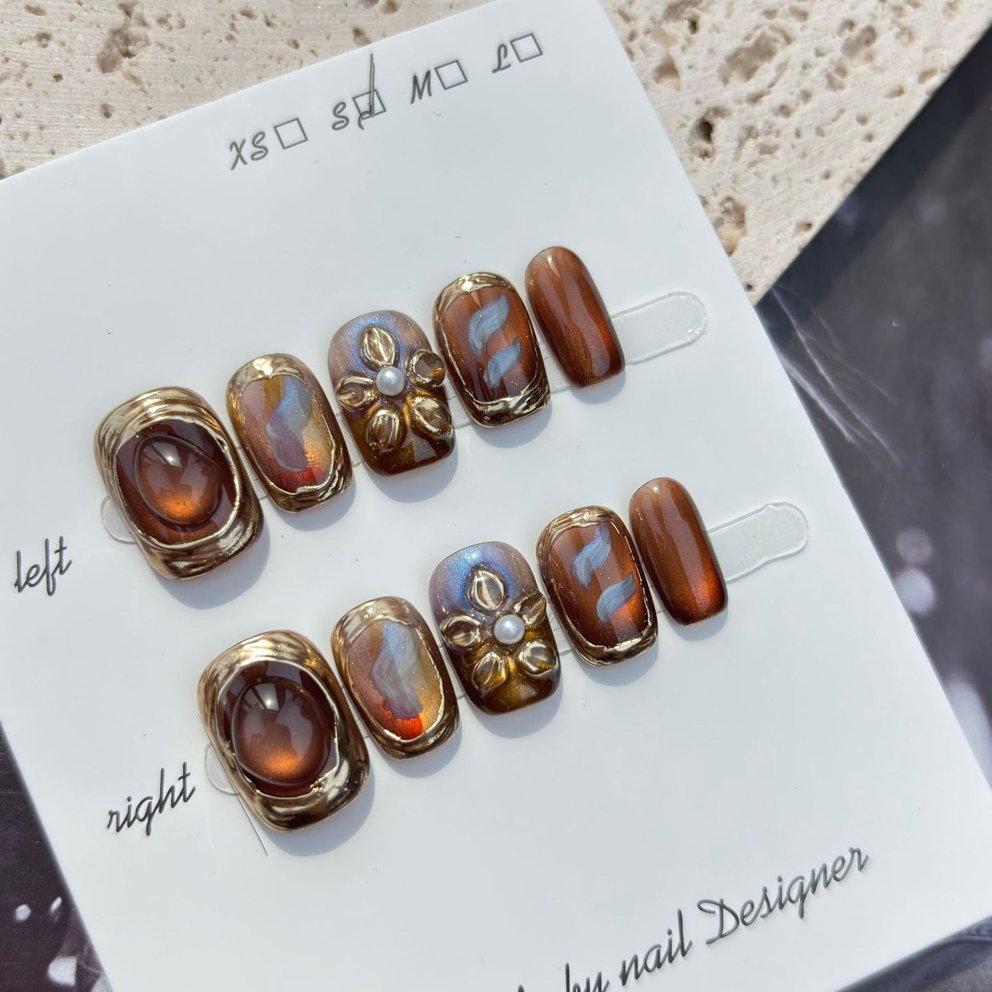 Amber Gold Charm - Short Square Press-on Nails